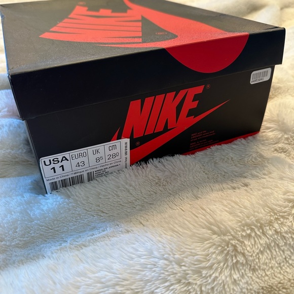 Wmns Air Jordan 1 High Og “Unc Patent Leather - Picture 5 of 5